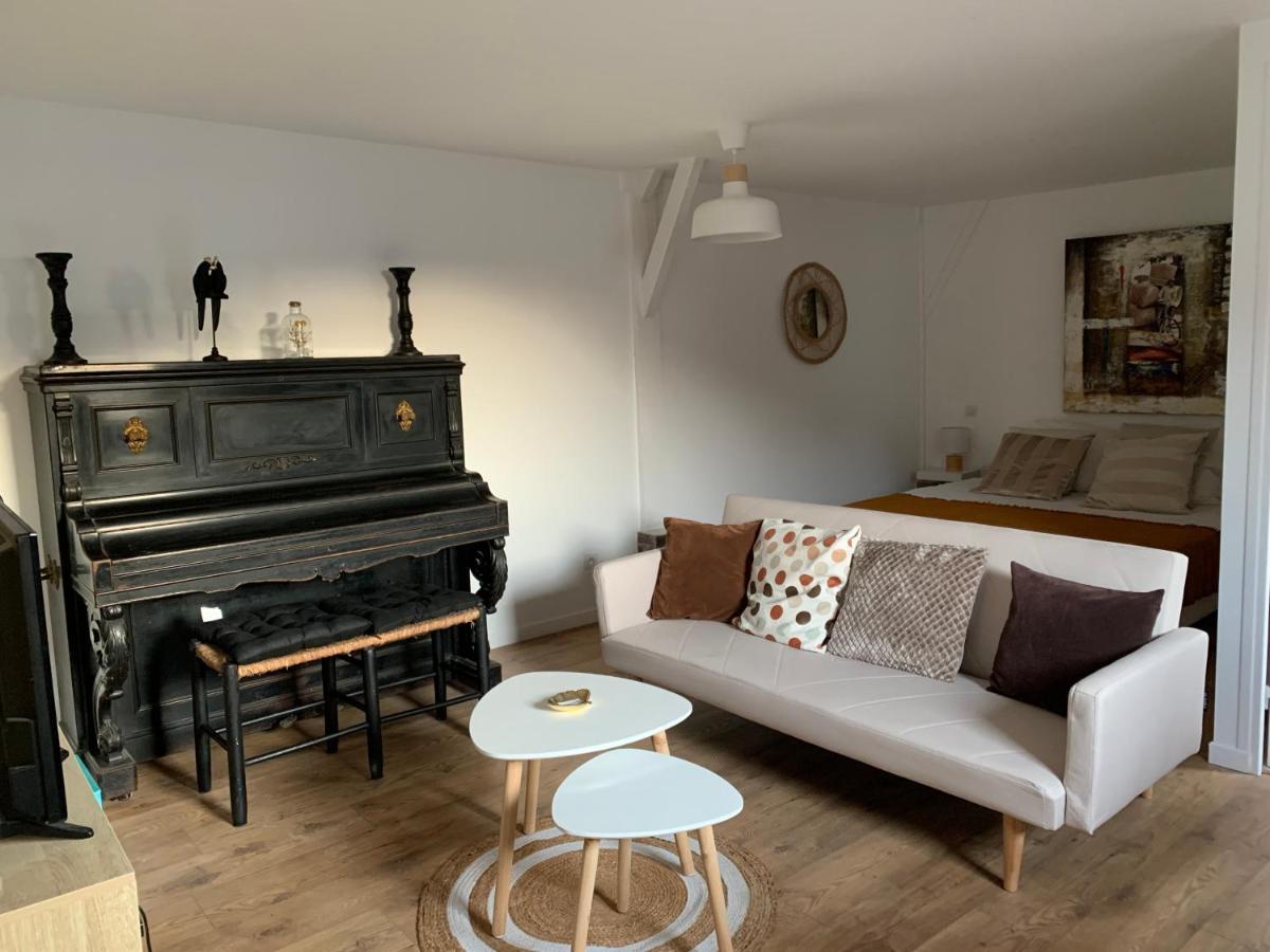 Dom'S Garden Bed & Breakfast Livarot-Pays-d'Auge ภายนอก รูปภาพ