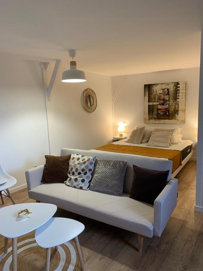 Dom'S Garden Bed & Breakfast Livarot-Pays-d'Auge ภายนอก รูปภาพ
